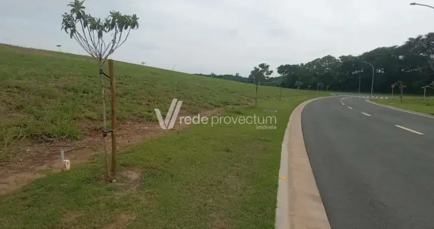 Terreno em condomínio fechado à venda no Alphaville Dom Pedro, Campinas