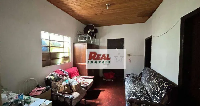 Casa com 4 dormitórios à venda, 218 m² por R$ 380.000,00 - Higienópolis - Araçatuba/SP