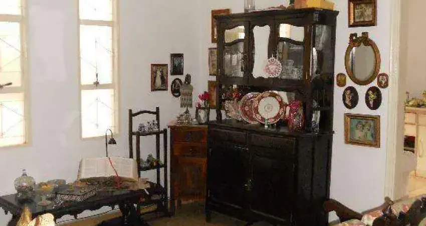 Casa com 3 dormitórios à venda, 155 m² por R$ 350.000,00 - Vila Mendonça - Araçatuba/SP