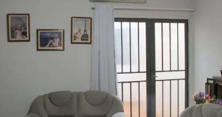 Casa com 3 dormitórios à venda, 230 m² por R$ 500.000,00 - Bairro das Bandeiras - Araçatuba/SP