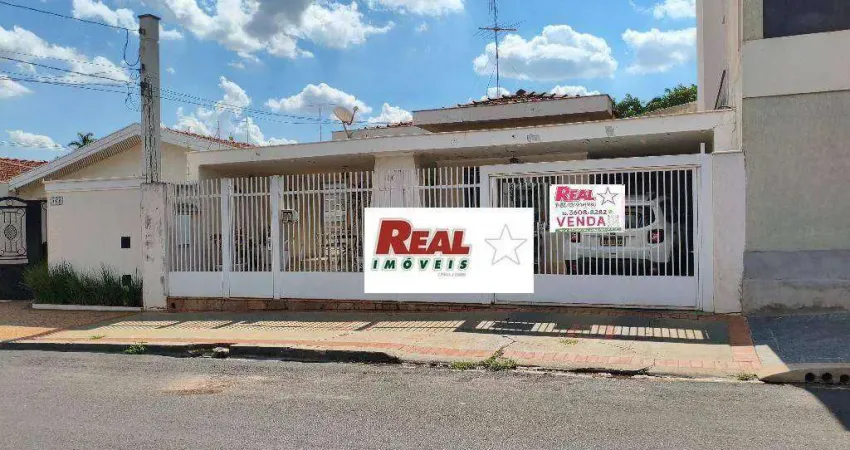 Casa com 3 quartos à venda na Rua Francisco Braga, Vila Estádio, Araçatuba