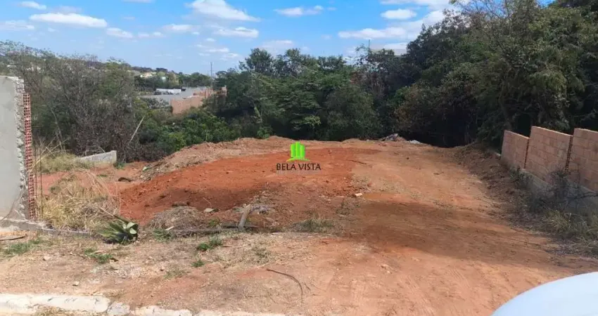 Terreno à venda na Babilônia, 90, Shalimar, Lagoa Santa