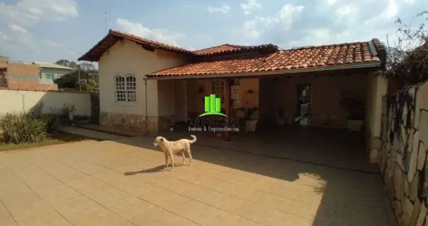 Casa com 4 quartos à venda na Espírito Santo, 180, Joá, Lagoa Santa