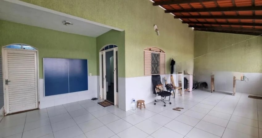 A&M IMOVEIS VENDE EXTA EXELENTE CASA NA AR 12 DE SOBRADINHO