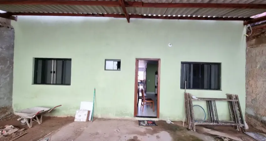 A&M  IMOVEIS VENDE EXELENTE CASA EM SOBRADINHO ACEITA FINANCIAMENTO