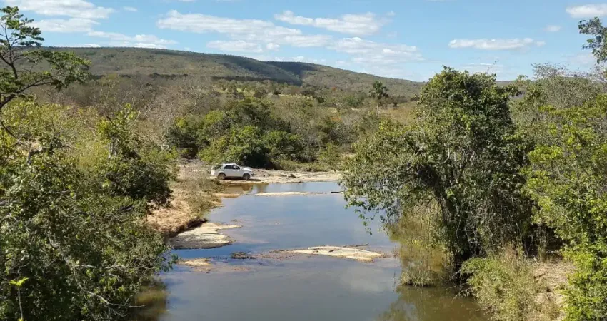 A&m imoveis vende uma linda fazenda  com 553hectares em arinos - mg