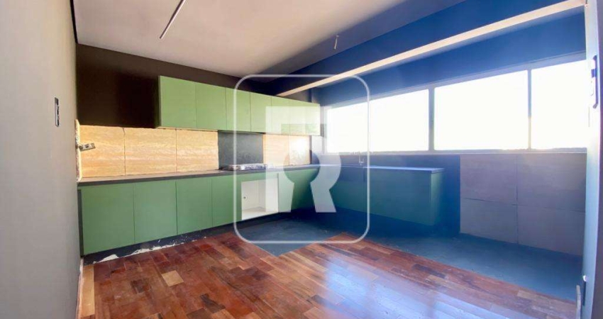 Apartamento com 3 dormitórios à venda, 105 m² por R$ 850.000,00 - Campo Alegre - Conselheiro Lafaiete/MG