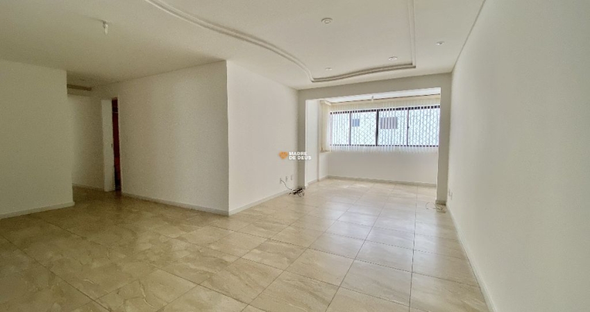APARTAMENTO 128m² NO COCÓ, 03 SUITES + DCE,  NASCENTE.TODO REFORMADO. LINDO!!!!