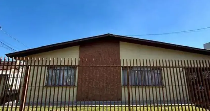 Casa com 5 dormitórios à venda, 195 m² por r$ 999.000,00 - centro - guarapuava/pr