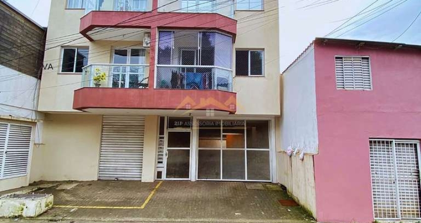 Lindo apartamento com sacada a 200 metros da Dorival