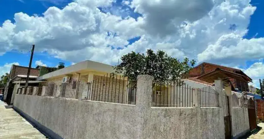 Casa à venda em Cachoeirinha, Parque da Matriz, com 3 quartos, com 160 m²
