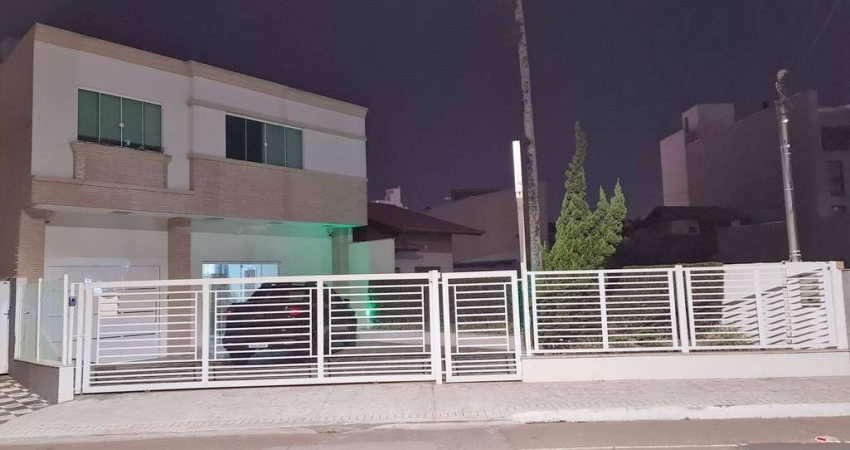 Casa comercial à venda na Avenida José Eugênio Muller, 1079, Vila Operária, Itajaí