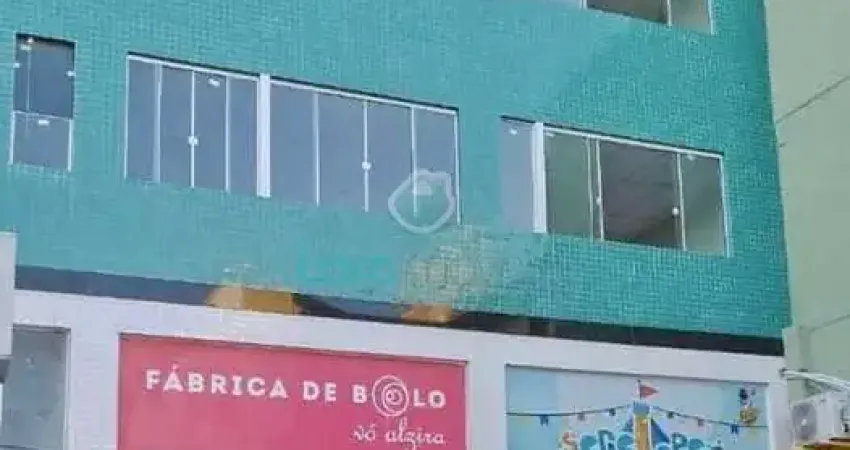 Sala comercial para alugar na Rua Tenente Rui Lopes Ribeiro, 72, Centro, Macaé