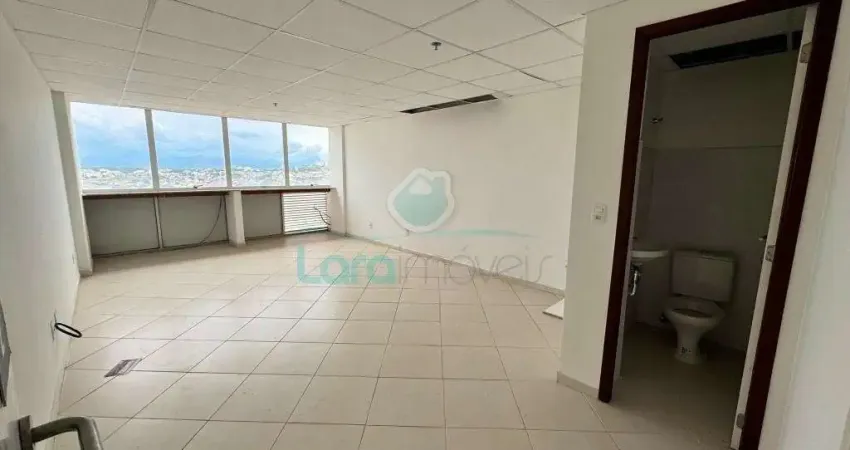 Sala comercial para alugar na Rua Abílio Moreira de Miranda, 45, Imbetiba, Macaé