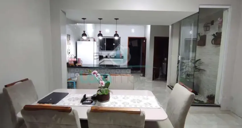 Casa com 3 quartos à venda na Rua Antenor Maciel de Azevedo, 135, Visconde de Araújo, Macaé