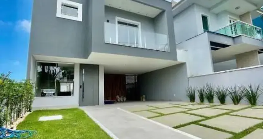 Atlântica Imóveis tem excelente asa com 3 dormitórios à venda, 221 m² por R$ 1.290.000 - Vale dos Cristais - Macaé/RJ.