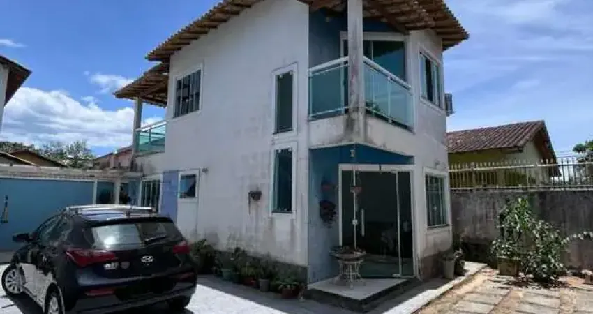 Casa com 3 dormitórios à venda, 110 m² por R$ 550.000,00 - Costa Azul - Rio das Ostras/RJ