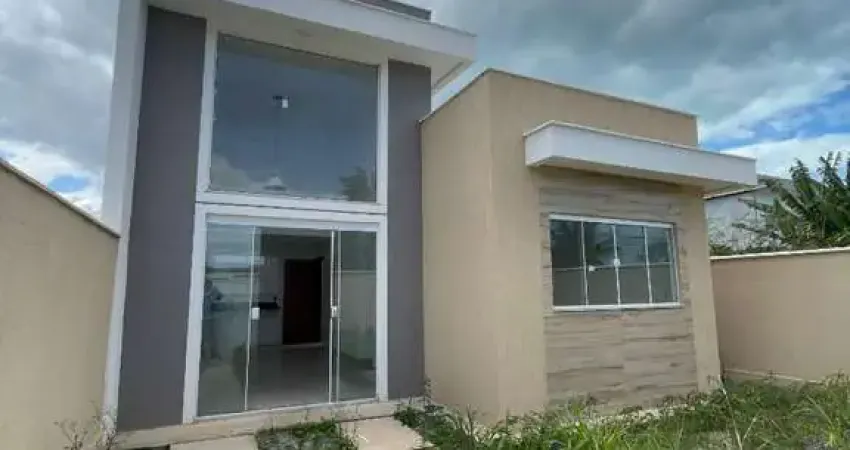 Casa com 2 dormitórios à venda, 55 m² por R$ 290.000,00 - Verdes Mares - Rio das Ostras/RJ