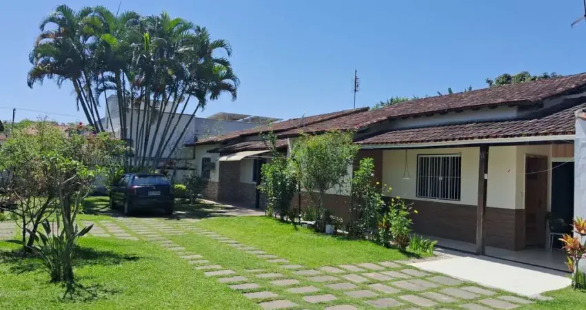 Casa com 2 dormitórios à venda, 91 m² por R$ 275.000,00 - Extensão do Bosque - Rio das Ostras/RJ