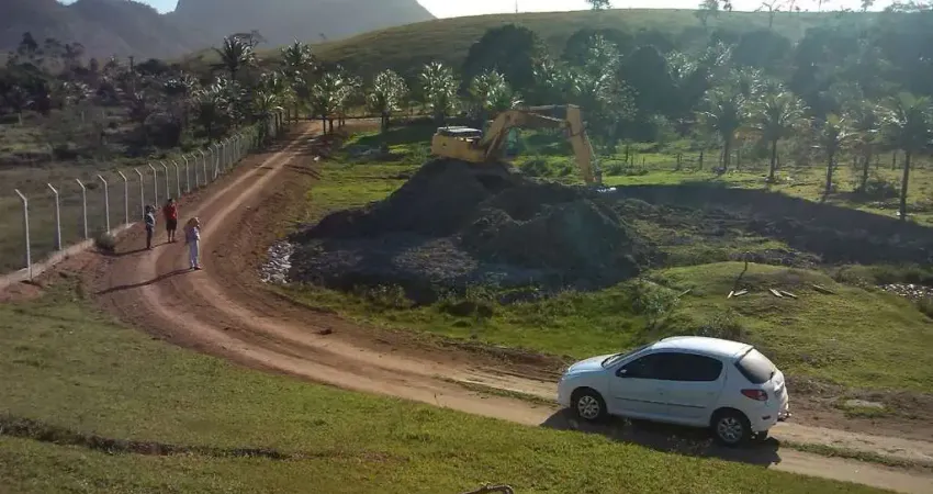Sítio à venda, 60000 m² por R$ 1.300.000,00 - Cantagalo - Rio das Ostras/RJ