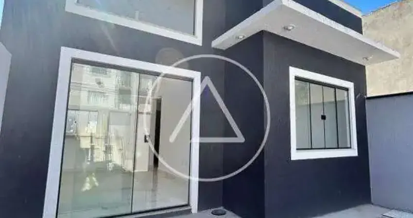 Casa com 2 dormitórios à venda, 65 m² por R$ 320.000,00 - Chácara Mariléa - Rio das Ostras/RJ