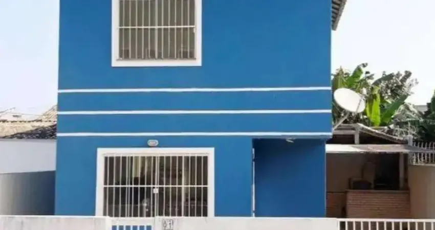 Casa com 2 dormitórios à venda, 110 m² por R$ 295.000,00 - Chácara Mariléa - Rio das Ostras/RJ