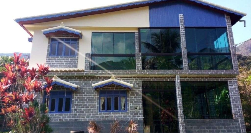 Sítio com 5 dormitórios à venda, 20000 m² por R$ 1.400.000,00 - Trapiche - Macaé/RJ