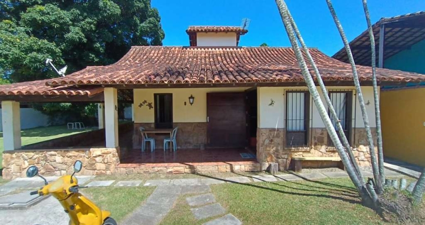 Casa com 5 dormitórios à venda, 163 m² por R$ 1.100.000,00 - Costazul - Rio das Ostras/RJ