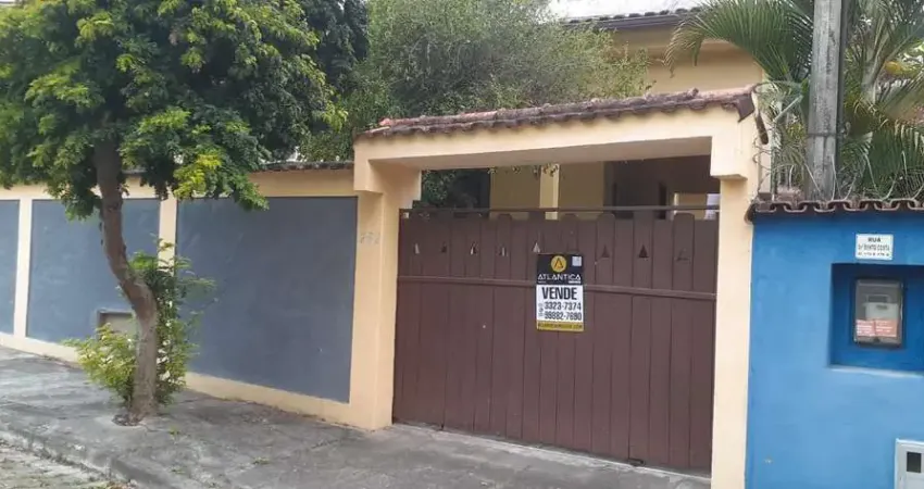 Casa com 2 dormitórios à venda, 131 m² por R$ 450.000,00 - Casa Grande - Rio das Ostras/RJ