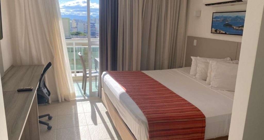Flat com 1 dormitório à venda, 28 m² por R$ 195.000,00 - Imbetiba - Macaé/RJ