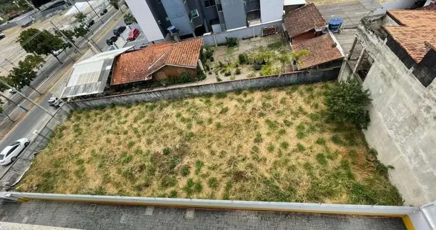 Terreno à venda, 540 m² por R$ 1.550.000,00 - Costa Azul - Rio das Ostras/RJ