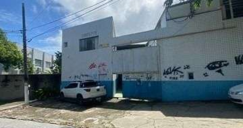 Galpão à venda, 1000 m² por R$ 1.400.000,00 - Imbetiba - Macaé/RJ