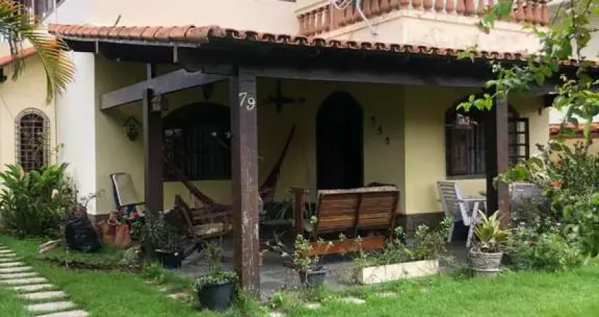 Casa com 5 dormitórios à venda, 245 m² por R$ 980.000,00 - Novo Rio Das Ostras - Rio das Ostras/RJ