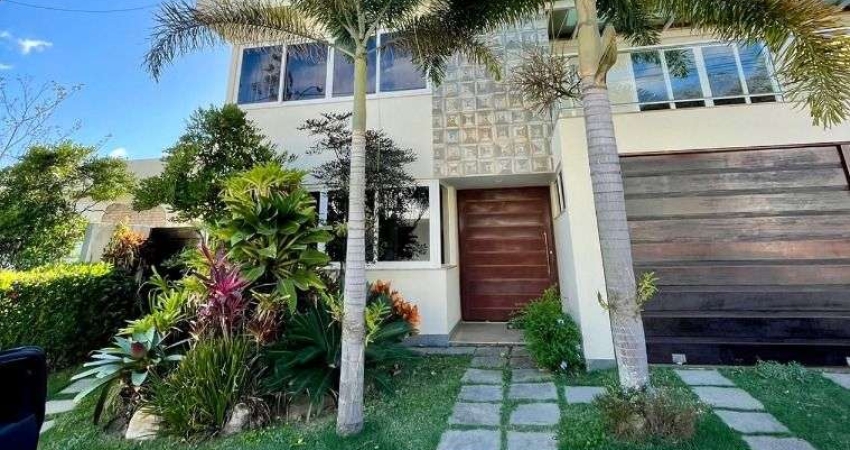 Atlântica Imóveis tem excelente Casa com 5 dormitórios, 500 m² - venda por R$ 2.500.000 - Imboassica - Macaé/RJ