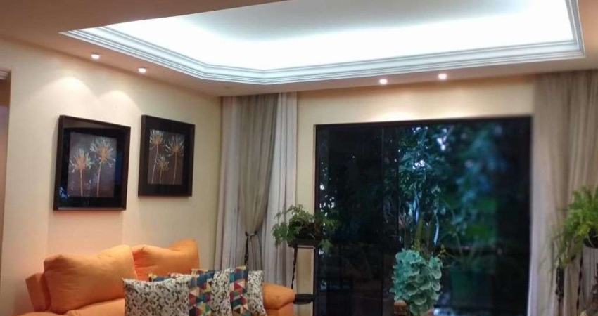 Apartamento à venda, 198 m² por R$ 685.000,00 - Imbetiba - Macaé/RJ