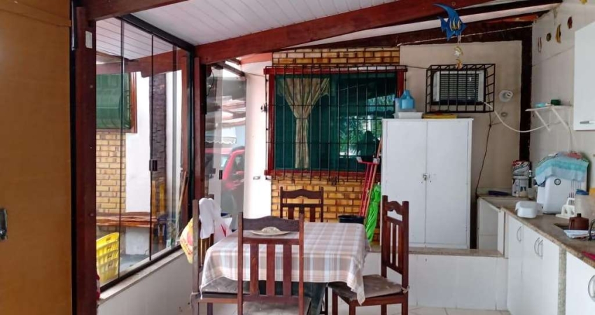 Casa com 4 dormitórios à venda, 200 m² por R$ 400.000,00 - Extensão Novo Rio das Ostras - Rio das Ostras/RJ