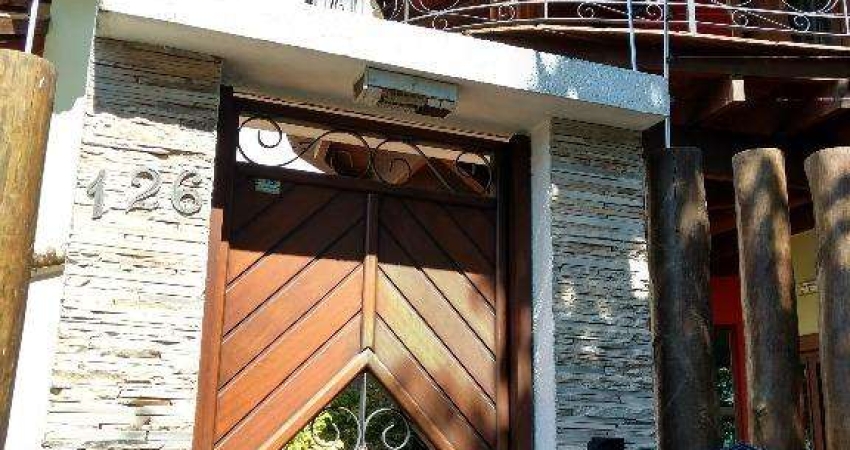 Casa com 3 dormitórios à venda, 300 m² por R$ 1.800.000,00 - Riviera Fluminense - Macaé/RJ