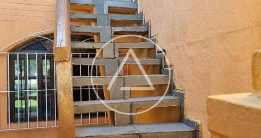 Atlântica imoveis tem excelente Casa à venda, por R$ 650.000.00- Centro - Rio das Ostras/RJ