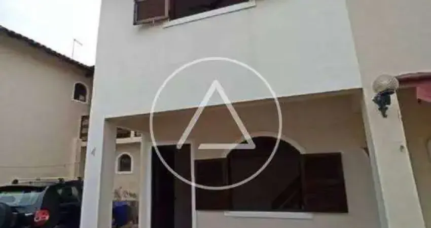 Casa à venda, 2 quartos, 1 vaga, Extensão do Bosque - Rio das Ostras/RJ