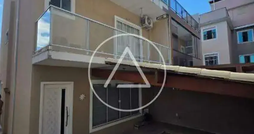 Casa à venda, 3 quartos, 3 suítes, 2 vagas, Jardim Mariléa - Rio das Ostras/RJ