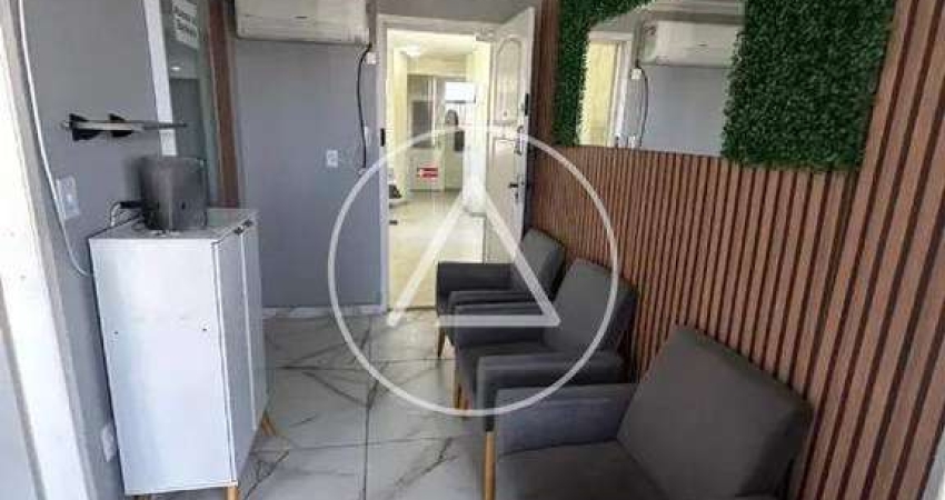 Sala comercial para alugar no Centro, Macaé 