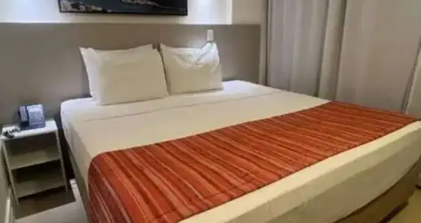 Atlântica imóveis tem excelente flat mobiliado à venda no hotel ramada – imbetiba, macaé/rj por r$ 195.000,00