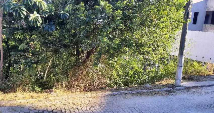 Atlântica imóveis tem excelente terreno à venda no jardim guanabara, macaé/rj por r$ 150.000,00