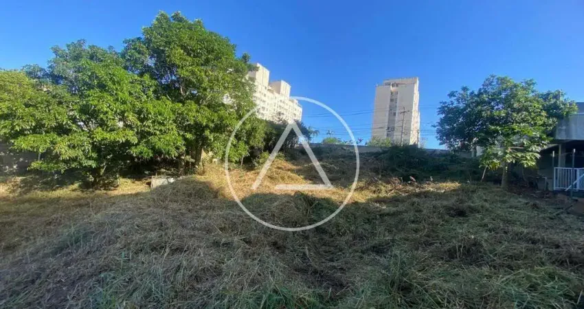 Atlântica Imóveis tem excelente oportunidade de terreno com 2.367 m2 no bairro Glória - R$ 1.200.000,00.