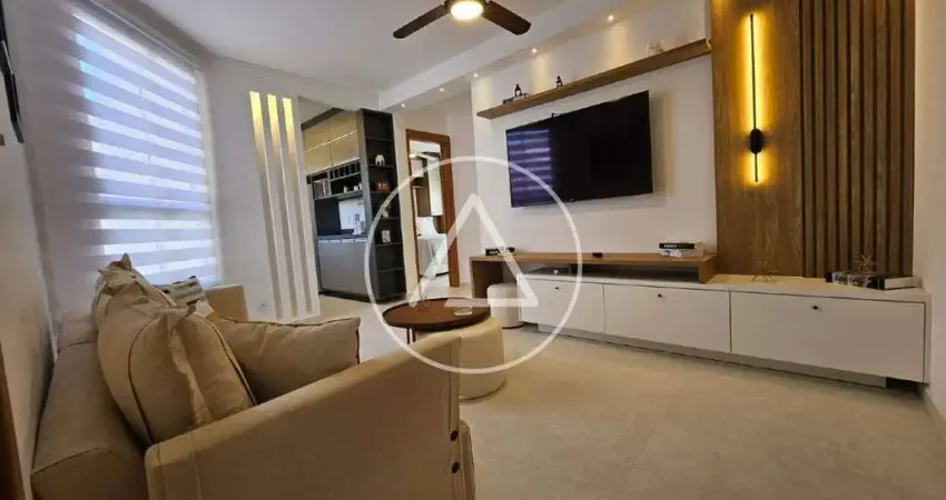 Atlântica imóveis tem excelente apartamento à venda, por R$ 349.000,00