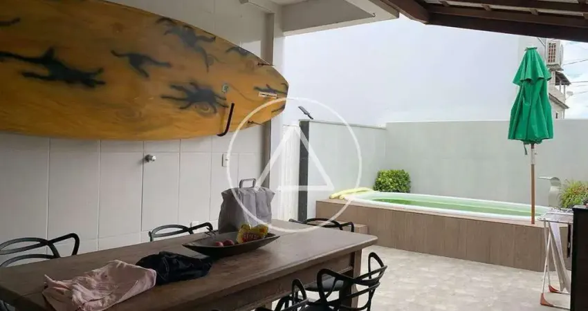 Casa à venda, 2 quartos, 1 suíte, 1 vaga, Enseada das Gaivotas - Rio das Ostras/RJ