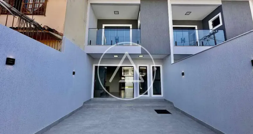 Atlântica Imóveis tem excelente casa com 3 dormitórios à venda, 145 m² - Lagoa - Macaé/RJ.