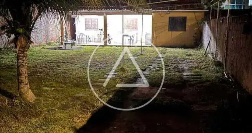 Atlântica imóveis tem excelente casa à venda, por R$ 330.000,00