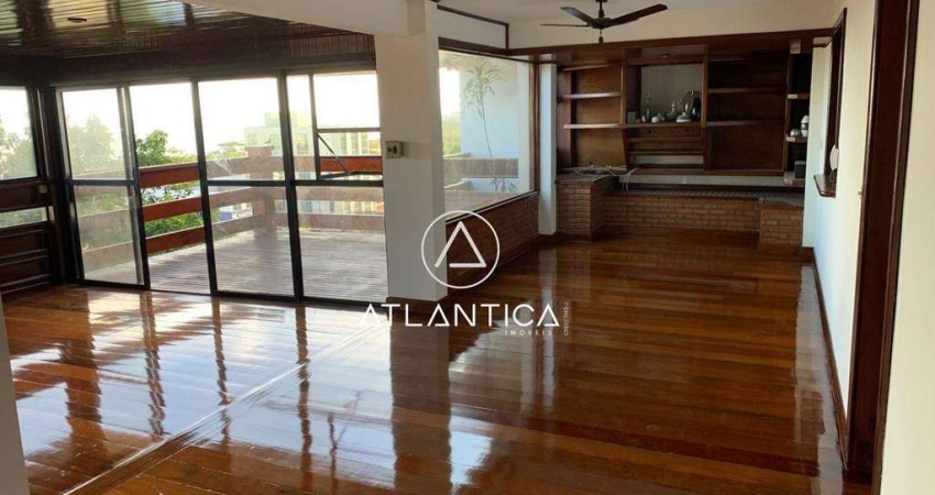 Atlântica Imóveis tem excelente Casa colonial para Locação no Bairro Glória- Macaé/RJ por R$4.500,00.