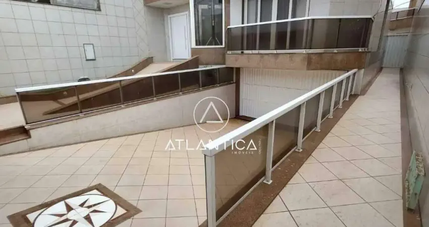 Atlântica imóveis tem excelente casa de alto padrão à venda - frente ao mar na praia campista, macaé/rj.